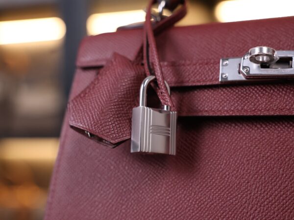 Kelly 25 Epsom Rouge H PHW
