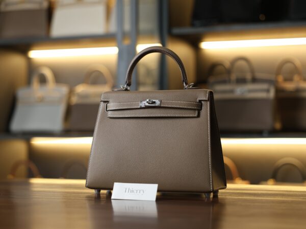 Kelly 25 Epsom Etoupe PHW