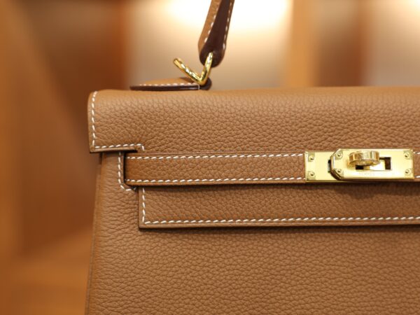 Kelly 25 Togo Gold GHW