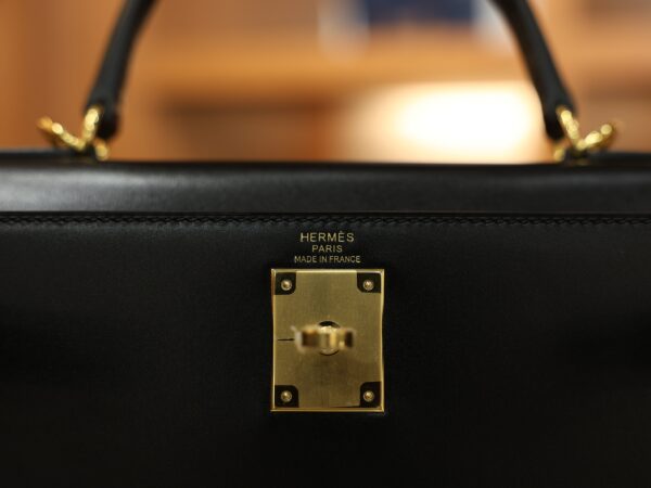 Kelly 28 Box Sellier Black GHW