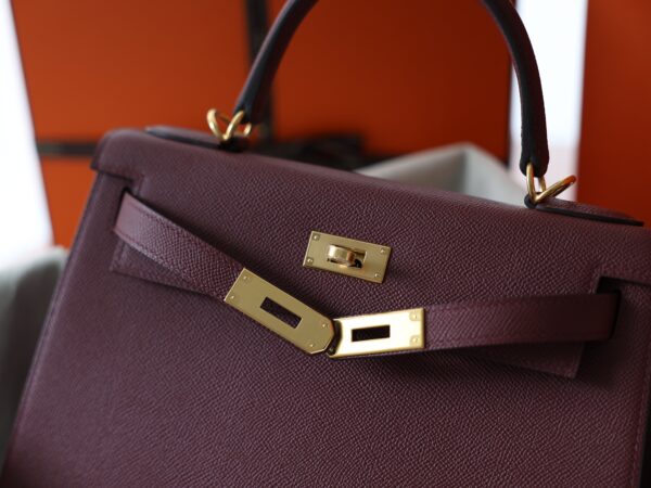 Kelly 28 Epsom Rouge H GHW