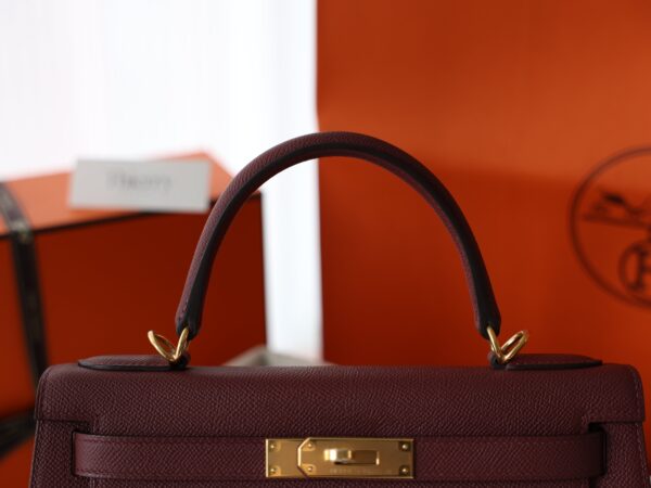 Kelly 28 Epsom Rouge H GHW