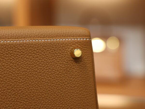 Kelly 28 Togo Gold GHW