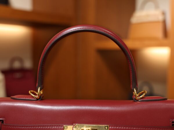 Kelly 32 Box Sellier Rouge H GHW