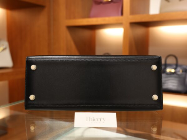 Kelly 32 Box Sellier Black GHW