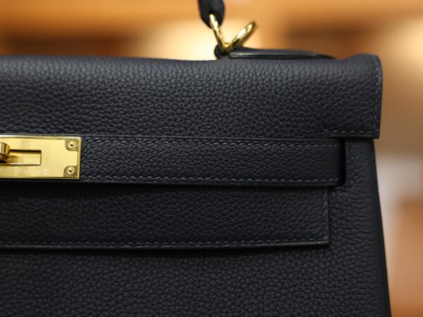 Kelly 32 Togo Bleu Nuit GHW