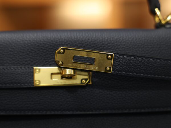 Kelly 32 Togo Bleu Nuit GHW