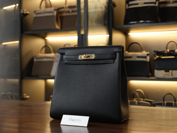 Kelly Ado PM Clemence Black GHW