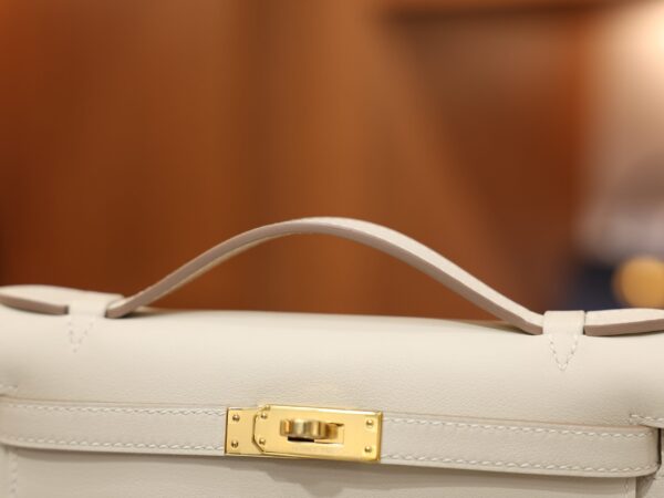 Kelly Pochette Swift Craie GHW