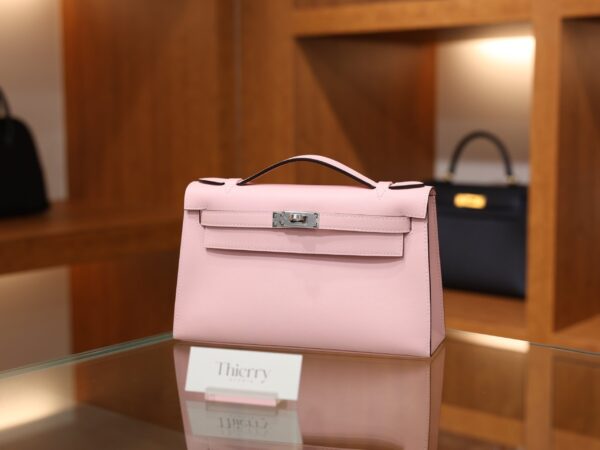 켈리 포쉐트 스위프트 로즈사쿠라 은장 001_139A8979 Kelly Pochette Swift Rose Sakura PHW
