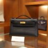 Kelly Pochette Swift Black GHW
