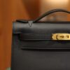 Kelly Pochette Swift Black GHW