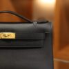 Kelly Pochette Swift Black GHW