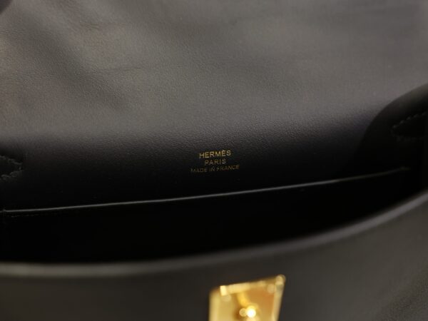 Kelly Pochette Swift Black GHW