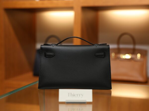 Kelly Pochette Swift Black PHW