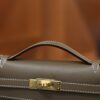 Kelly Pochette Swift Etoupe GHW