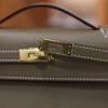 Kelly Pochette Swift Etoupe GHW