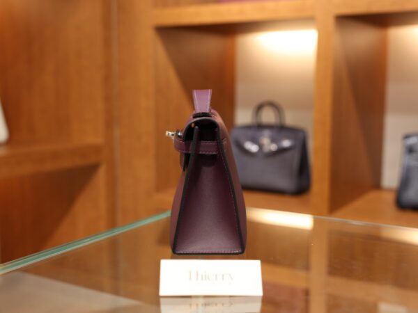 Kelly Pochette Swift Cassis PHW