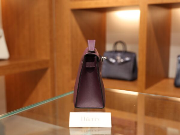 Kelly Pochette Swift Cassis PHW