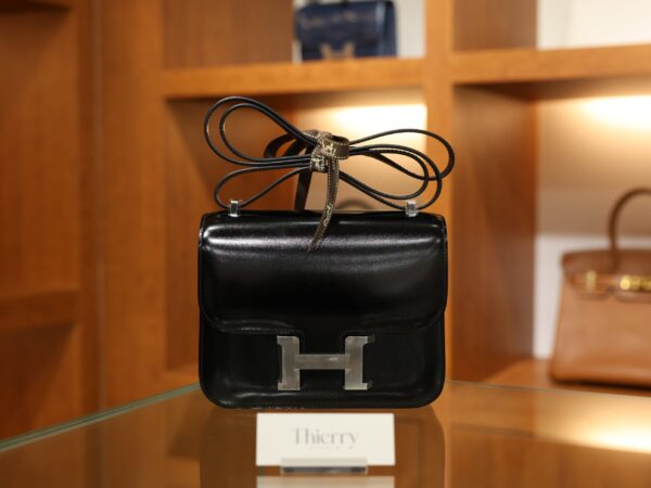 Constance 18 Box Black PHW