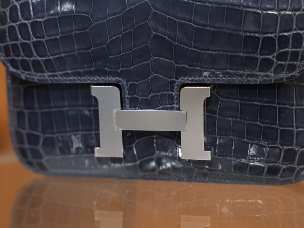 Constance 18 Shiny Alligator Bleu Tempete PHW