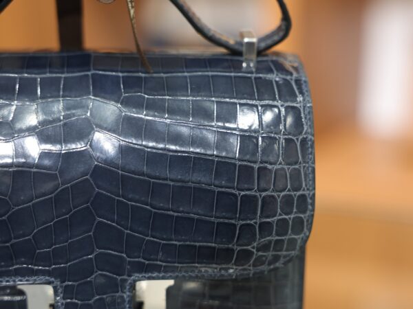 Constance 18 Shiny Alligator Bleu Tempete PHW