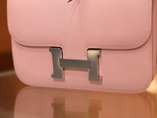 Constance 18 Swift Rose Sakura PHW