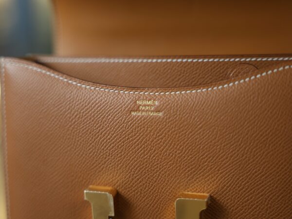 Constance 18 Epsom Gold GHW