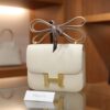 Constance 18 Epsom Craie GHW