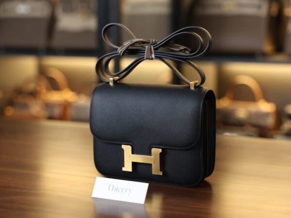 Constance 18 Epsom Black GHW