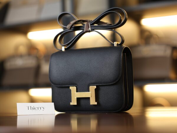 Constance 18 Epsom Black GHW