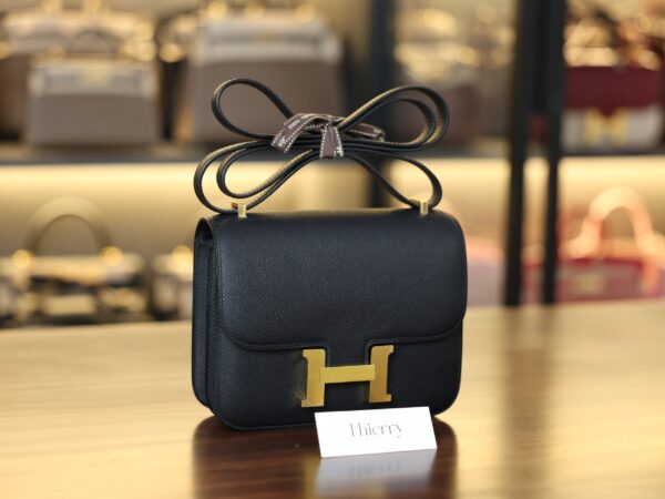 Constance 18 Epsom Black GHW