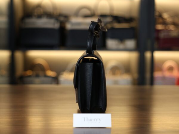 Constance 18 Epsom Black PHW