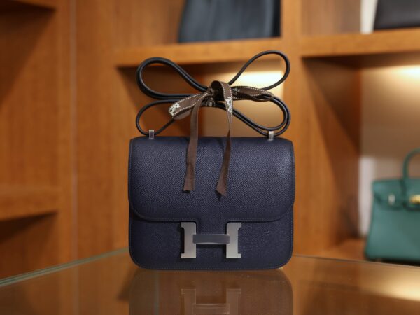 Constance 18 Epsom Bleu Nuit PHW