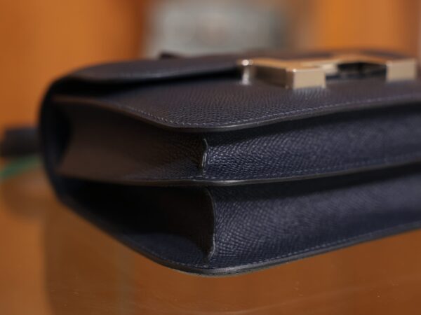 Constance 18 Epsom Bleu Nuit PHW