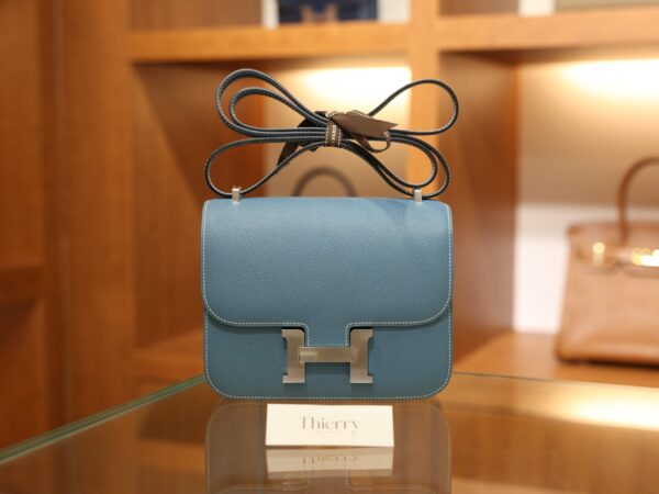 Constance 18 Epsom Bleu Jean PHW