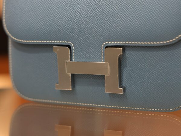 Constance 18 Epsom Bleu Jean PHW
