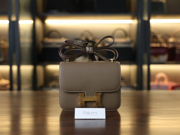 Constance 18 Epsom Etoupe GHW