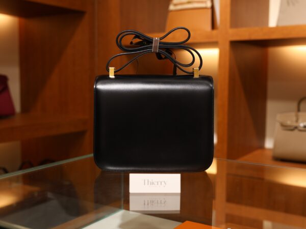 Constance 24 Box Black GHW