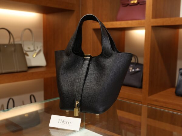 Picotin 18 Clemence Black GHW