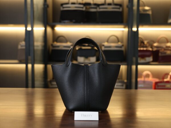 Picotin 18 Clemence Black GHW