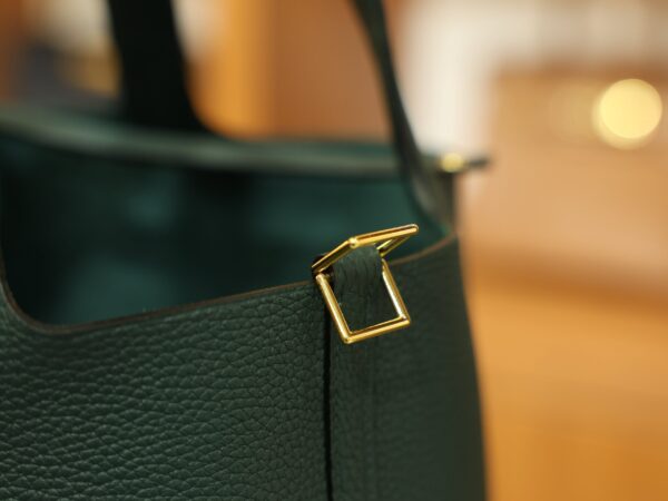 Picotin 22 Clemence Vert Cypress GHW