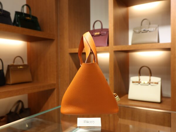 Picotin 22 Clemence Orange GHW