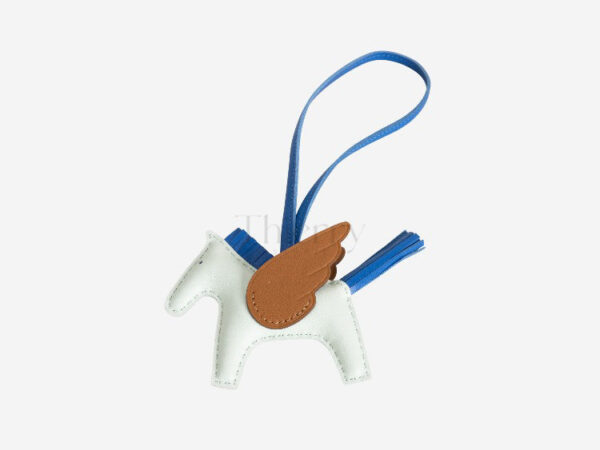 Rodeo PM charm 32