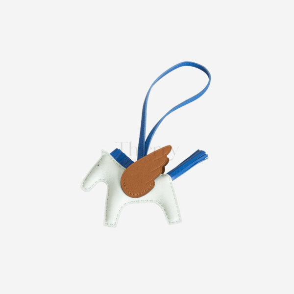 Rodeo PM charm 32