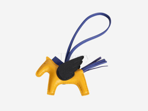Rodeo PM charm 38