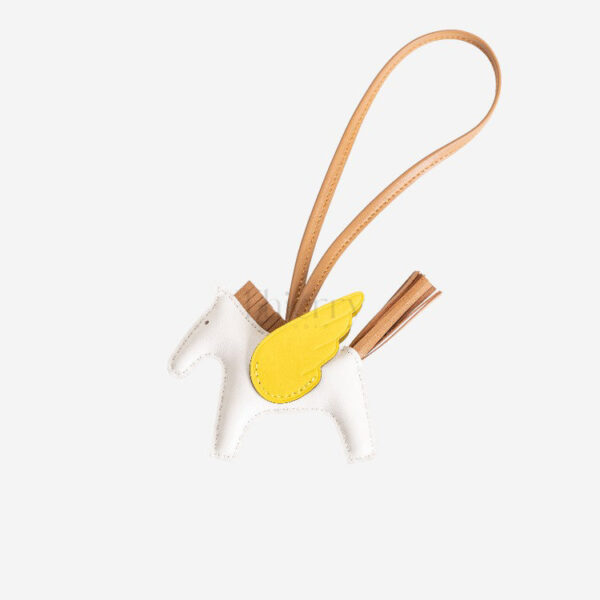 Rodeo PM charm 04