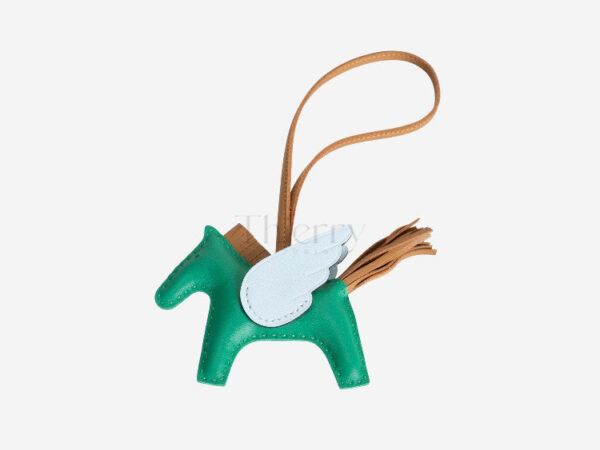 Rodeo PM charm 44