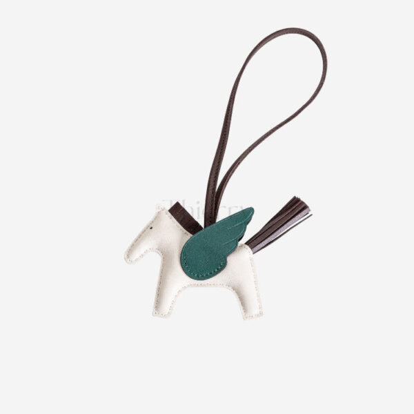 Rodeo PM charm 05