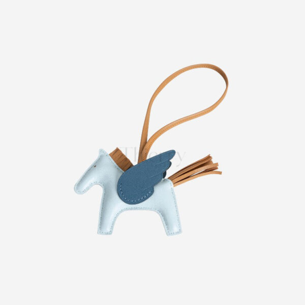 Rodeo PM charm 58